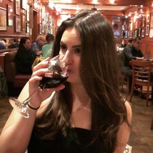 Meet your Posher, Alexandra